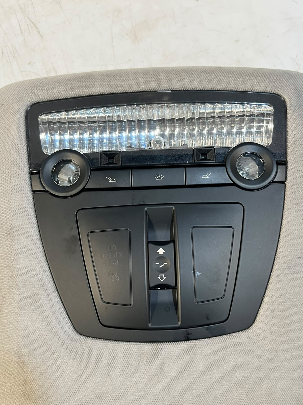 2010 BMW 730d F01 N57 Centre Upper Roof Interior Light Dome Lamp OEM