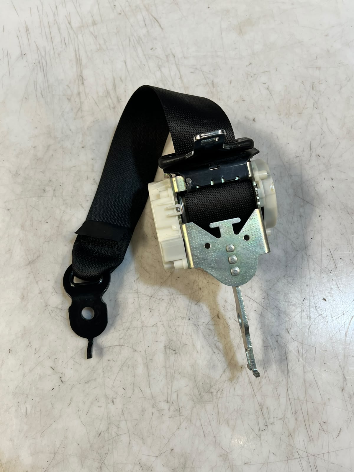 BMW 5 Series F10 F11 Rear Right Seat Belt 33061254 OEM 2010-2016