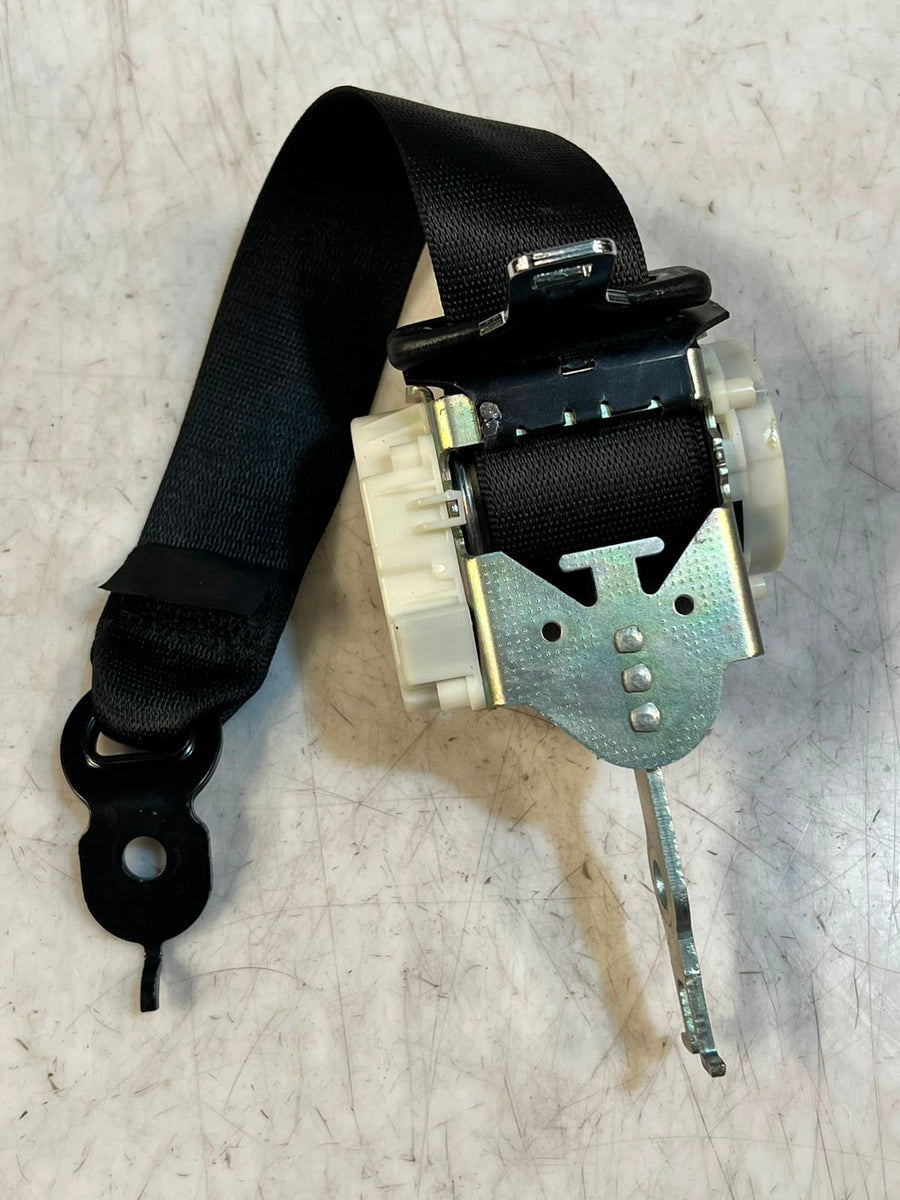 BMW 5 Series F10 F11 Rear Right Seat Belt 33061254 OEM 2010-2016