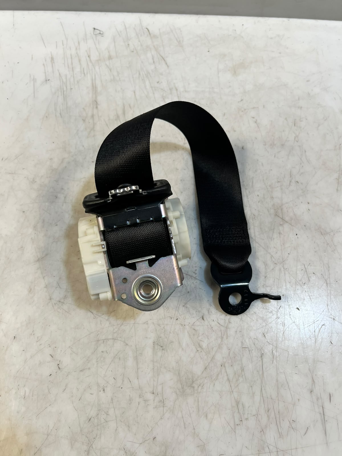 BMW 5 Series F10 F11 Rear Centre Seat Belt 34036732 OEM 2010-2016