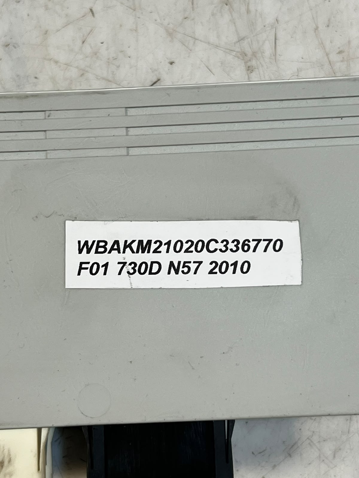BMW 7 Series F01 F02 Tailgate Trunk Lid Lift Control Module 7284597 OEM