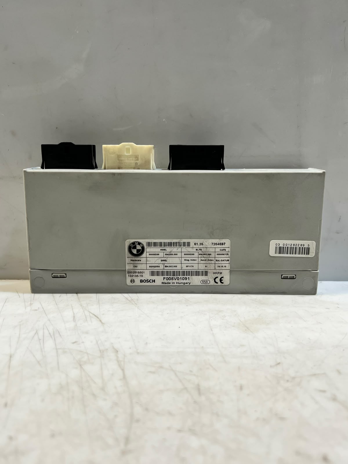 BMW 7 Series F01 F02 Tailgate Trunk Lid Lift Control Module 7284597 OEM