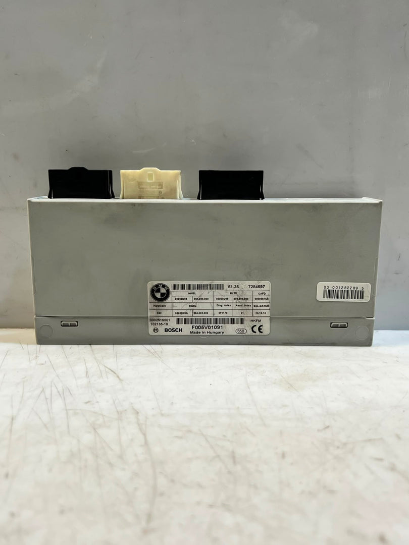 BMW 7 Series F01 F02 Tailgate Trunk Lid Lift Control Module 7284597 OEM