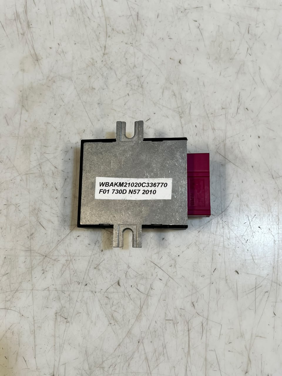 BMW F01 F02 F07 F10 F11 F12 F13 F25 Fuel Pump Control Module 7276073 OEM