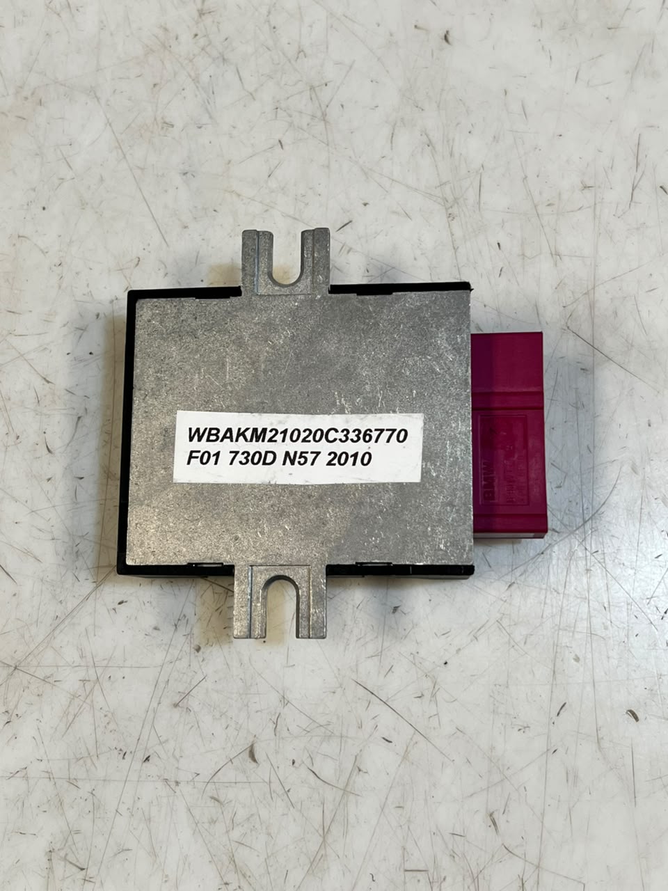 BMW F01 F02 F07 F10 F11 F12 F13 F25 Fuel Pump Control Module 7276073 OEM