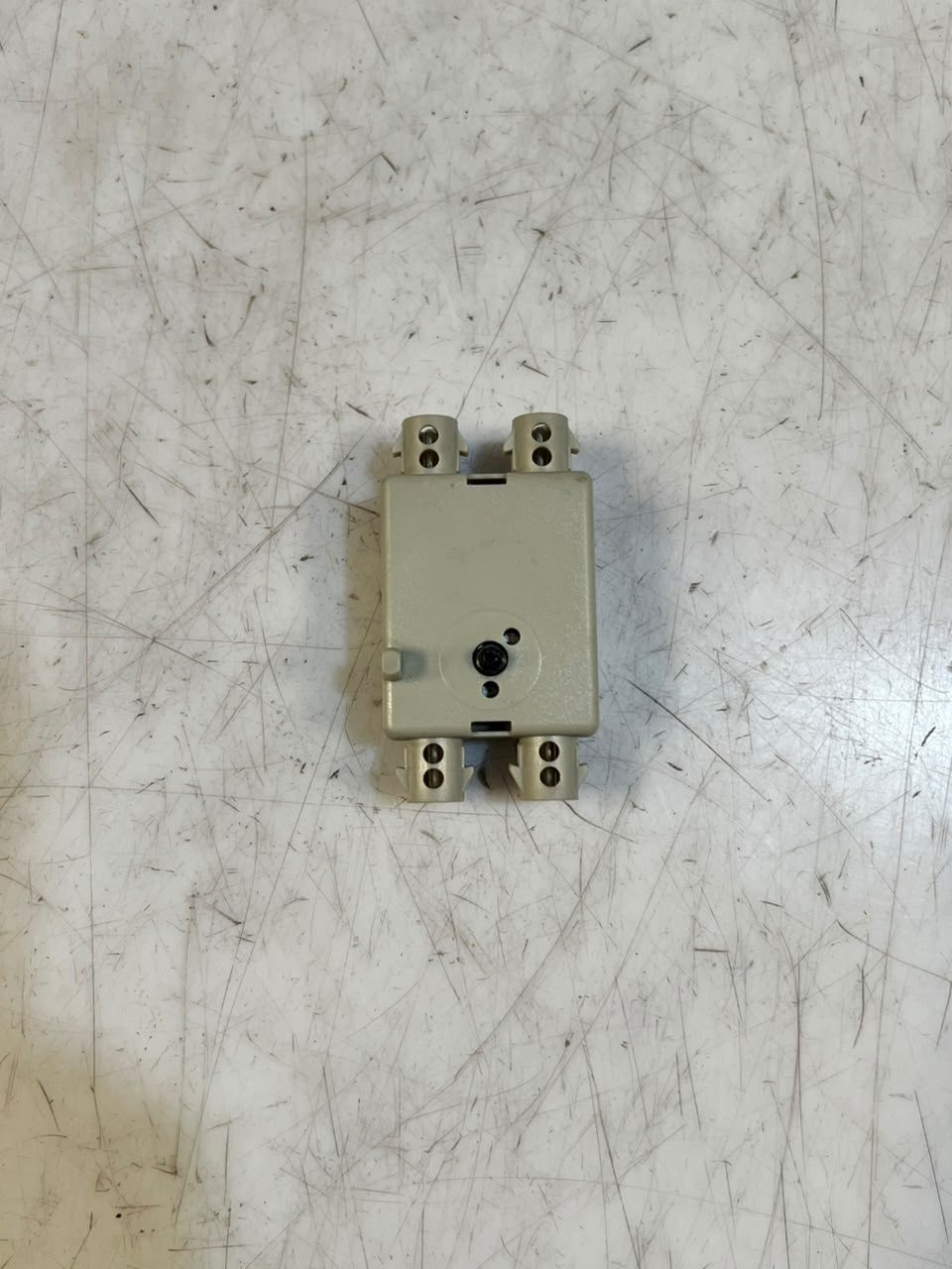 2009 BMW 7 Series F01 F02 Aerial Antenna Amplifier Module 9118261 OEM