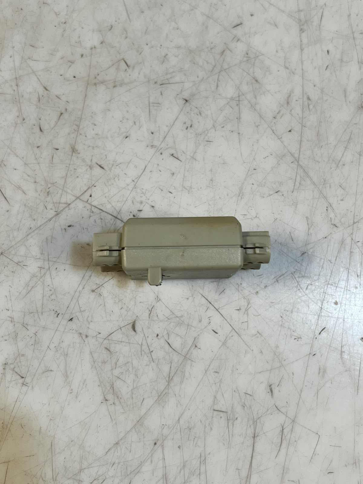 2009 BMW 7 Series F01 F02 Aerial Antenna Amplifier Module 9118261 OEM