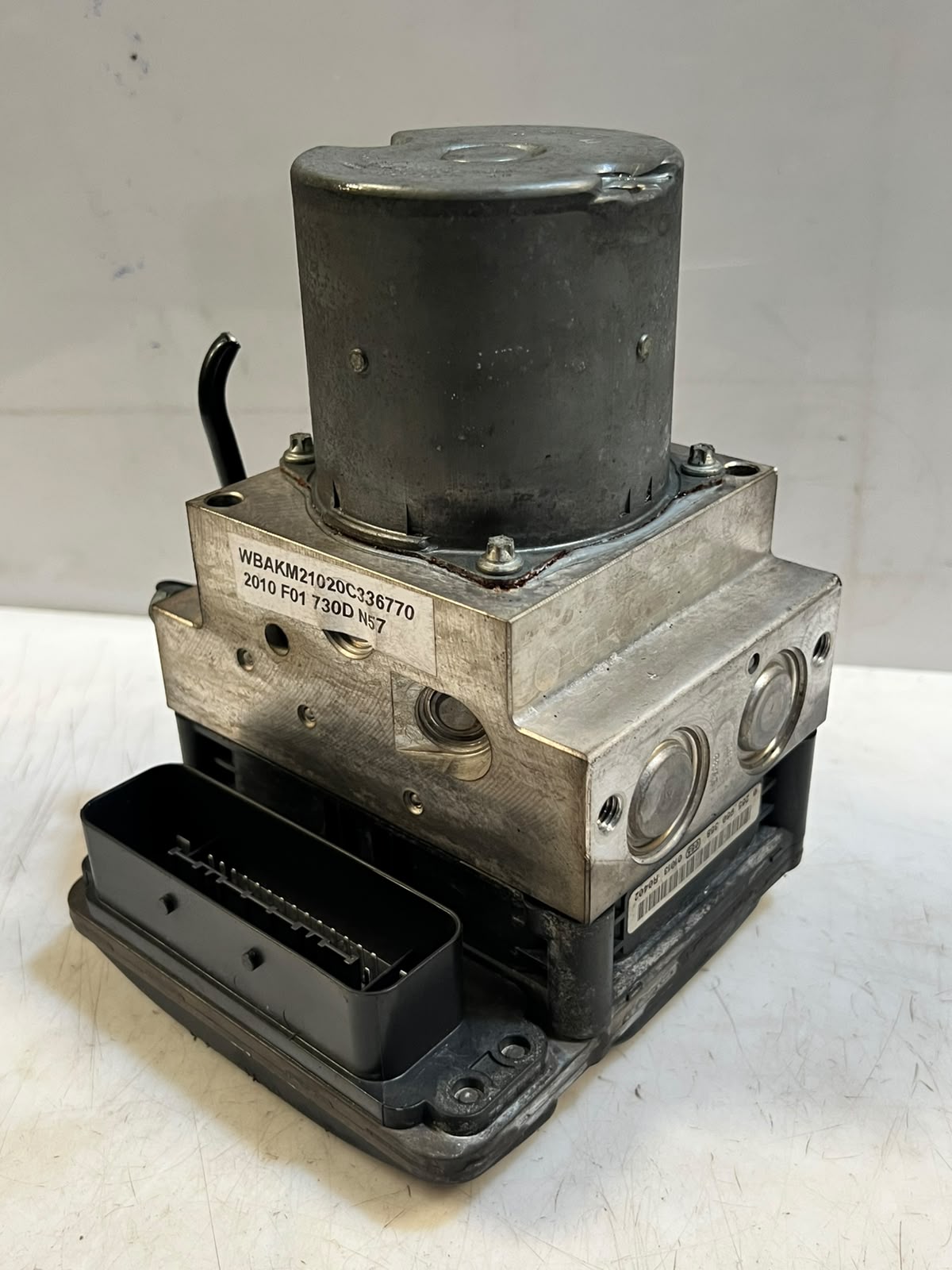 BMW F01 F02 F07 F10 F11 F12 F13 ABS Pump Module Actuator 6799048 OEM