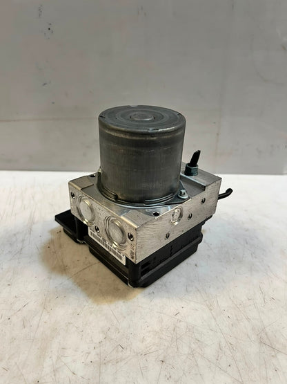 BMW X1 E84 ABS Hydraulic Brake Pump Module 6860215 6860214 OEM 2013-2015