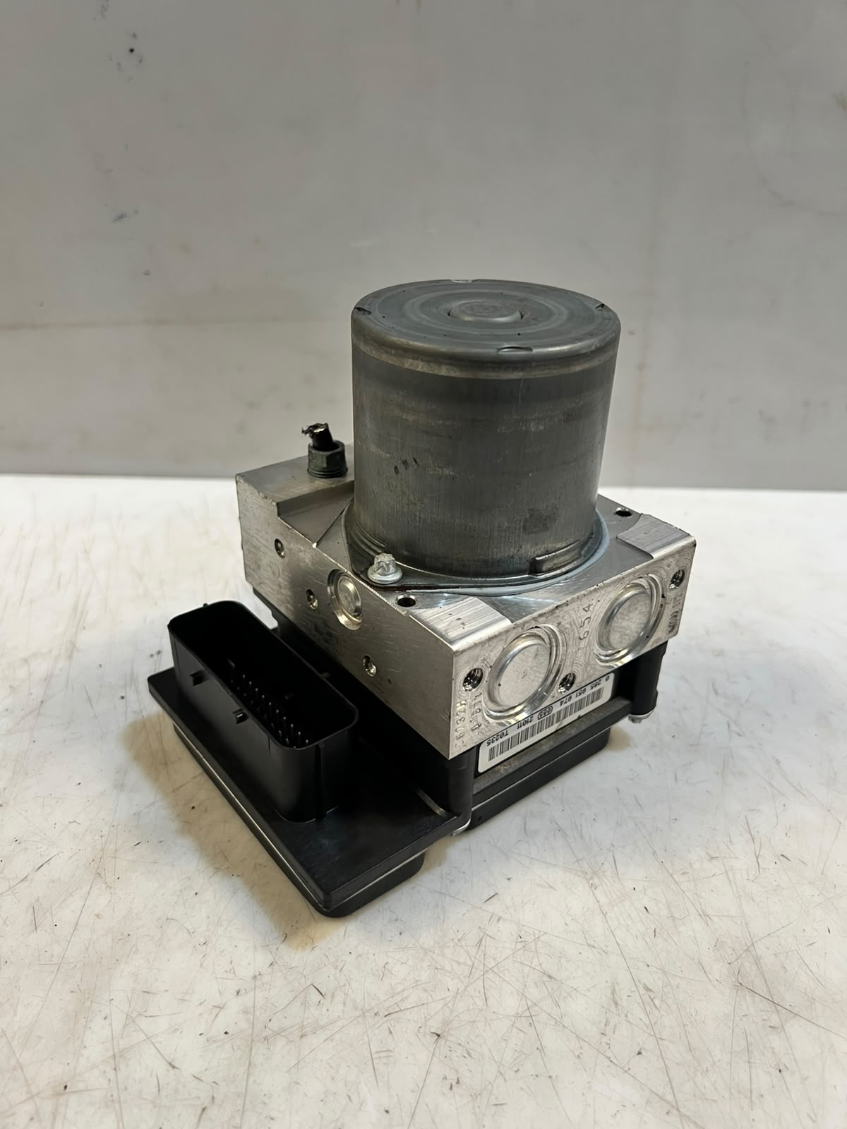 BMW X1 E84 ABS Hydraulic Brake Pump Module 6860215 6860214 OEM 2013-2015