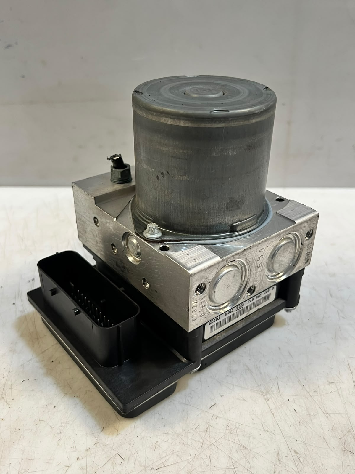 BMW X1 E84 ABS Hydraulic Brake Pump Module 6860215 6860214 OEM 2013-2015