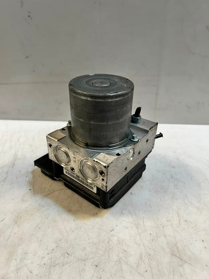 BMW X1 E84 ABS DSC Anti-Lock Brake Pump 6860216 6860217 OEM 2010-2015