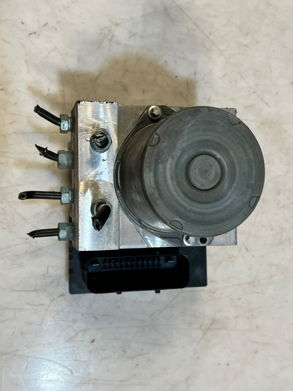 BMW X1 E84 ABS DSC Anti-Lock Brake Pump 6860216 6860217 OEM 2010-2015
