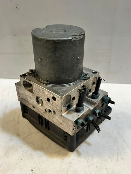 BMW F01 F02 F07 ABS Anti-Lock Brake Pump Module 6797036 OEM