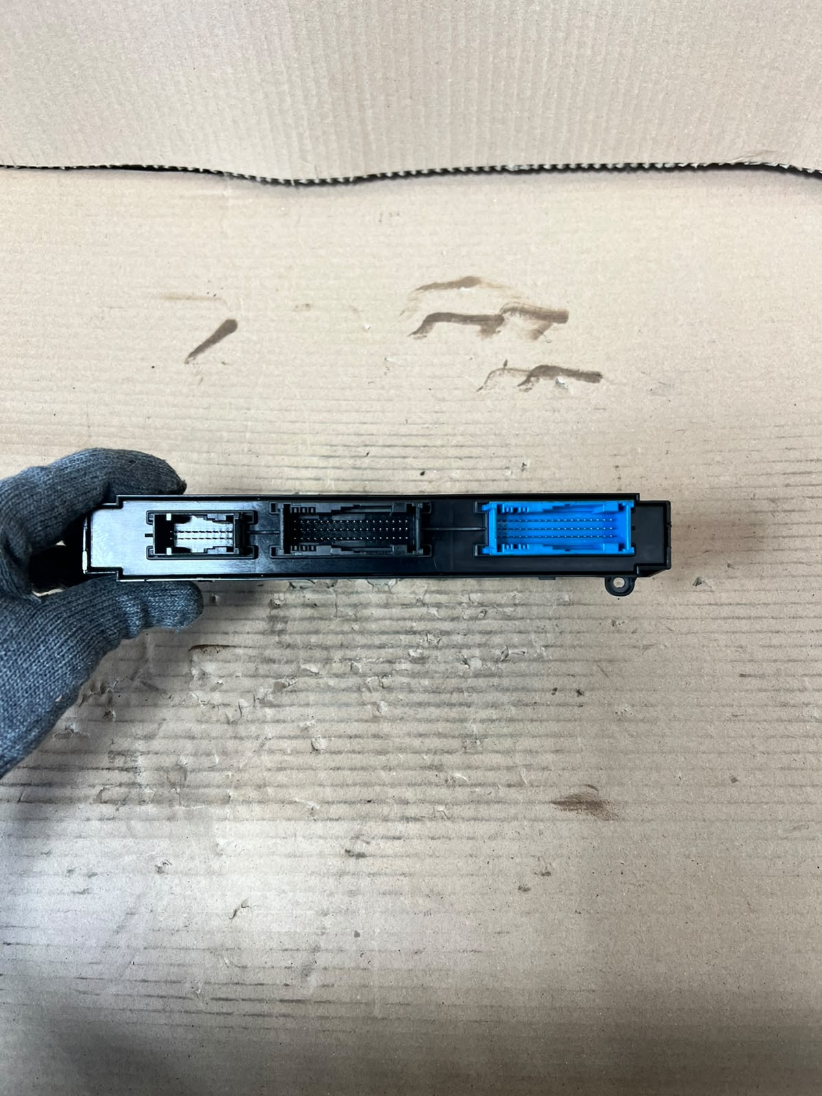 BMW 528i 535d 535i 550i 740Li 750i Fuse Junction Box Module 9267456 OEM