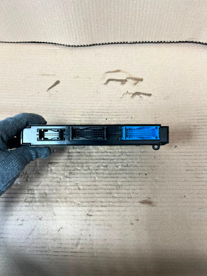 BMW 528i 535d 535i 550i 740Li 750i Fuse Junction Box Module 9267456 OEM