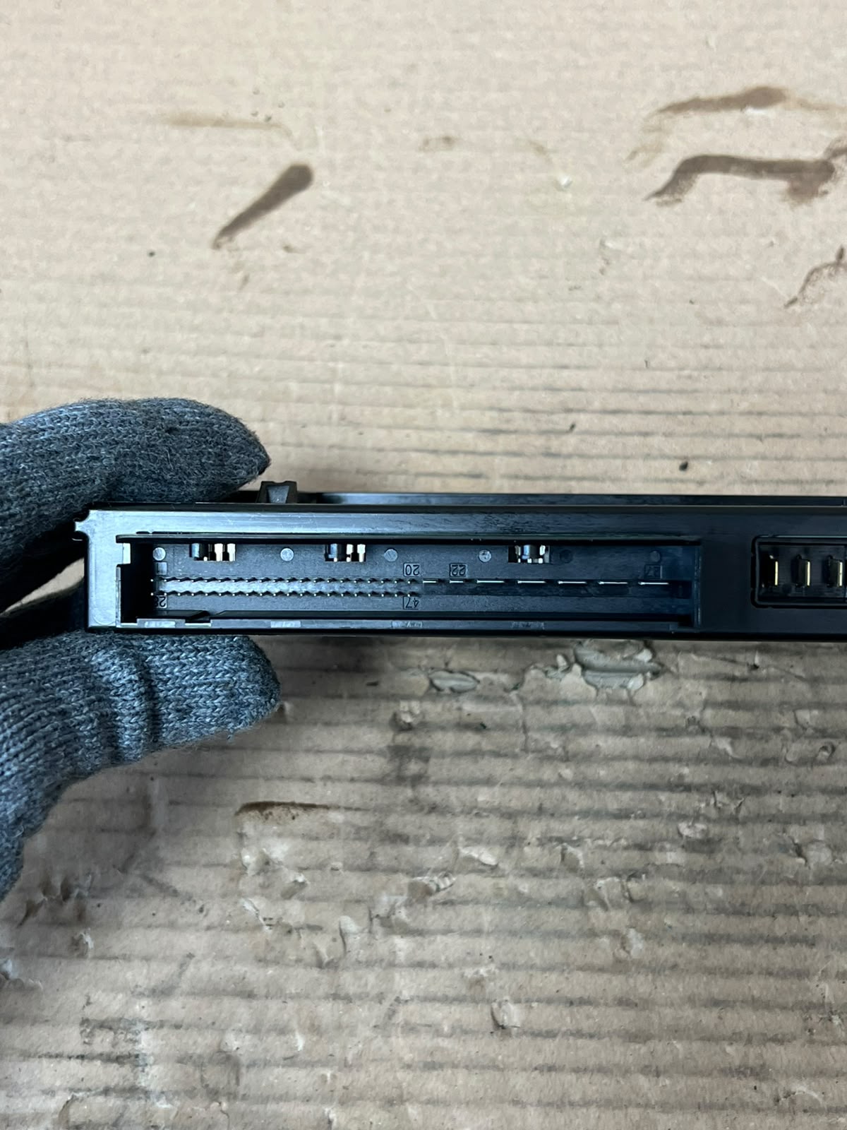 BMW 528i 535d 535i 550i 740Li 750i Fuse Junction Box Module 9267456 OEM