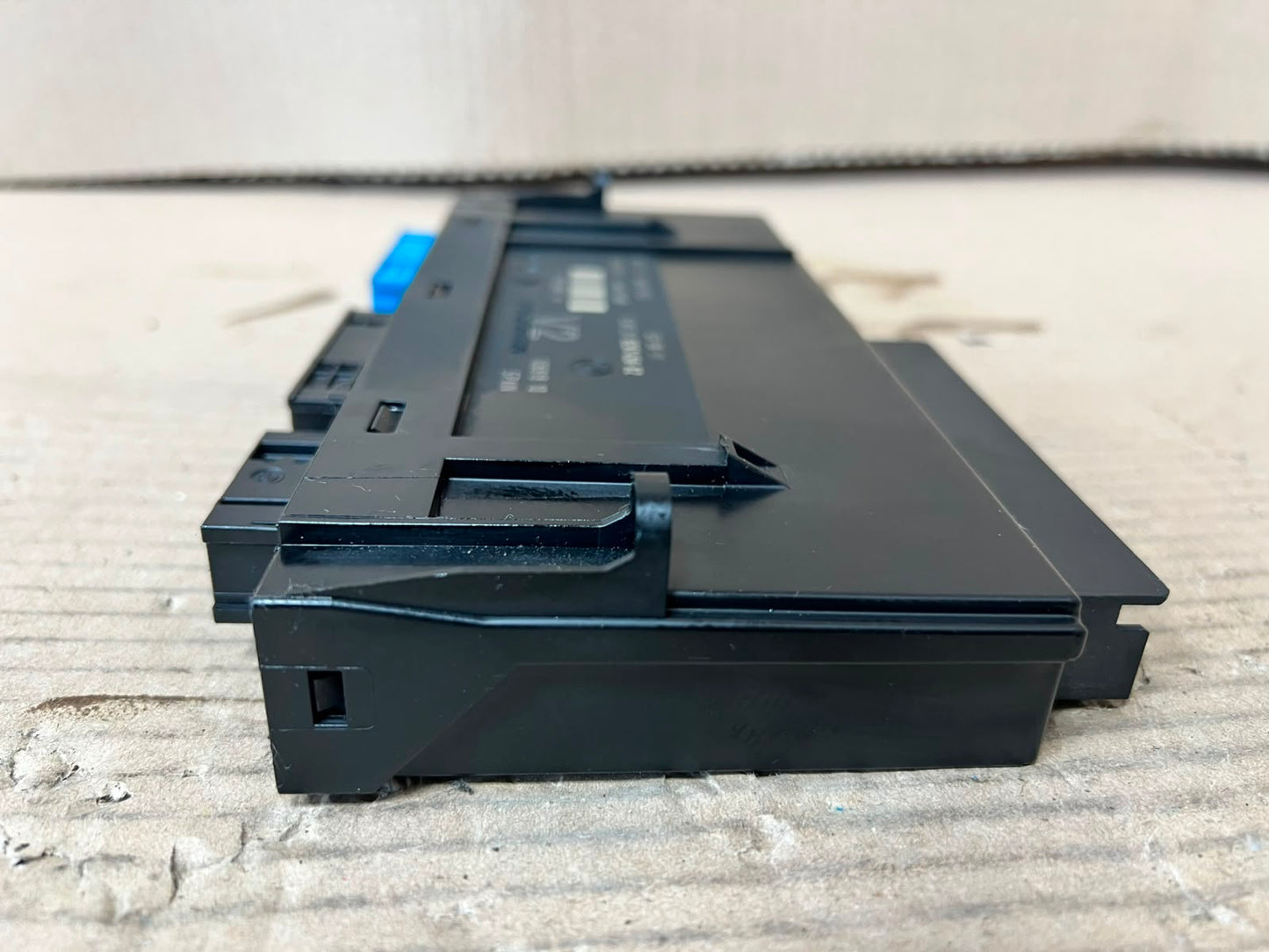 BMW 528i 535d 535i 550i 740Li 750i Fuse Junction Box Module 9267456 OEM