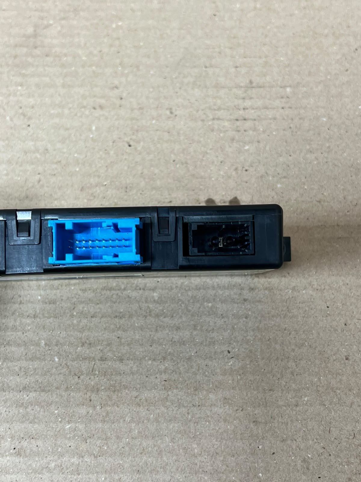 BMW 528i F10 F11 Central Gateway Module 9266408 OEM 2010-2016