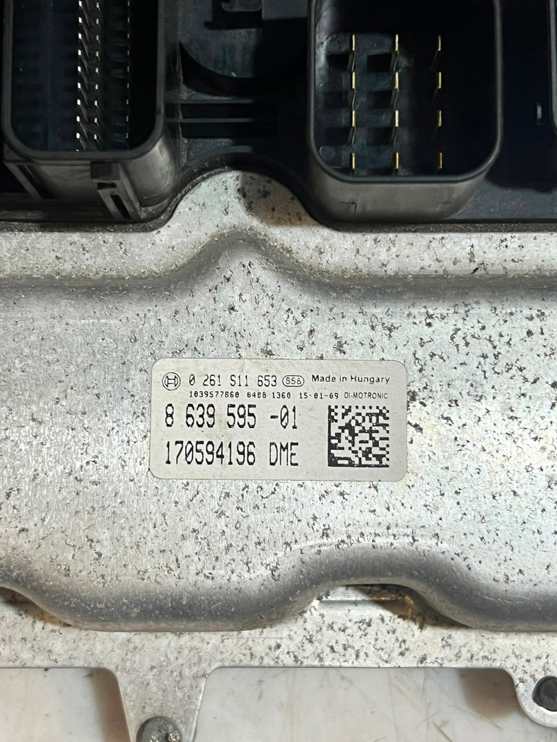 2015 BMW 320i GT F34 N20 ECU DME FEM Set 8639595 OEM