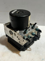 Bild in die Galerieansicht laden, 2013 BMW 320i F30 F31 DSC Hydraulic ABS Brake Pump Module 6862246 OEM