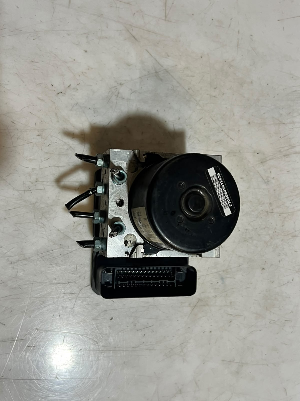 2013 BMW 320i F30 F31 DSC Hydraulic ABS Brake Pump Module 6862246 OEM