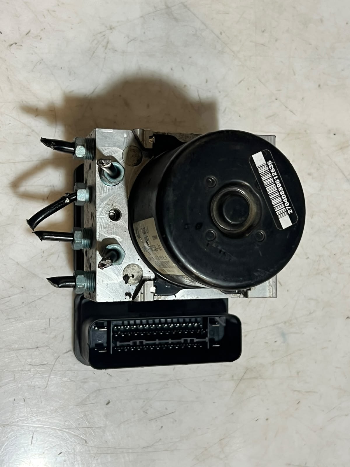 2013 BMW 320i F30 F31 DSC Hydraulic ABS Brake Pump Module 6862246 OEM