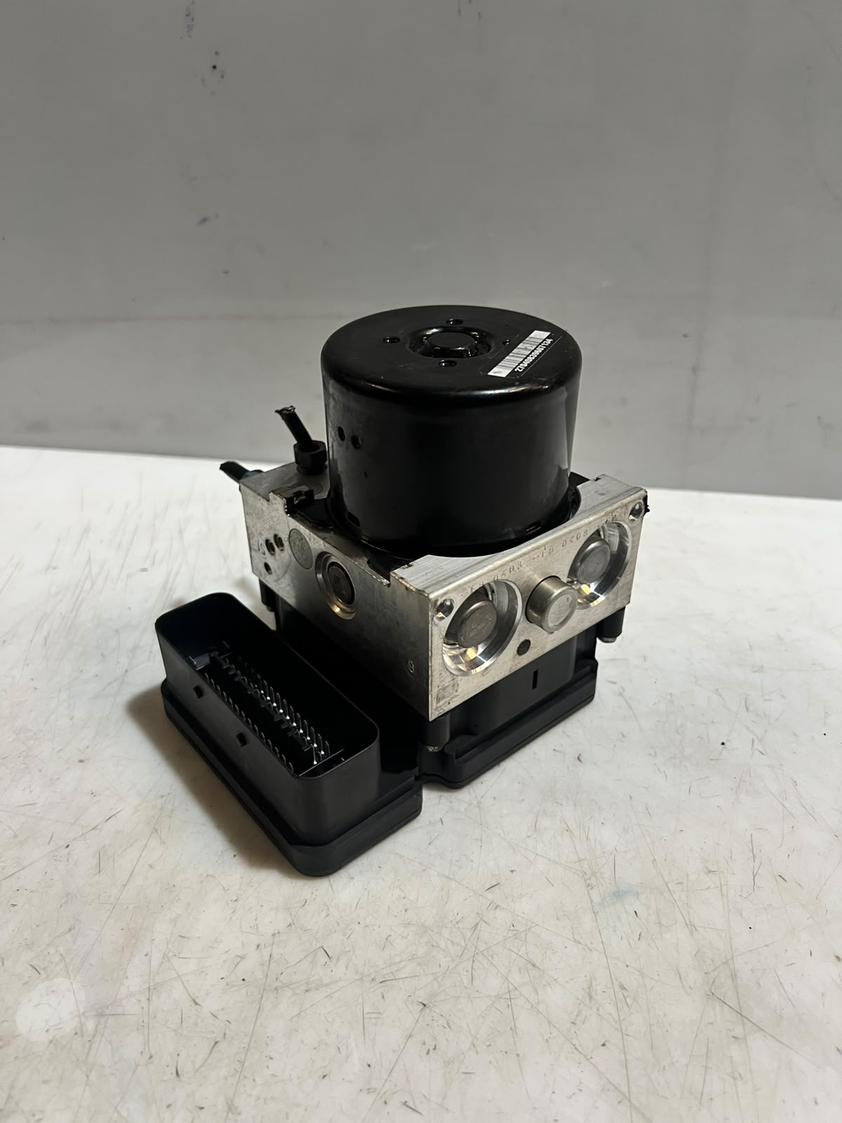 BMW 328i F30 F32 F33 ABS Brake Pump Control Module 6862247 OEM 2012-2016