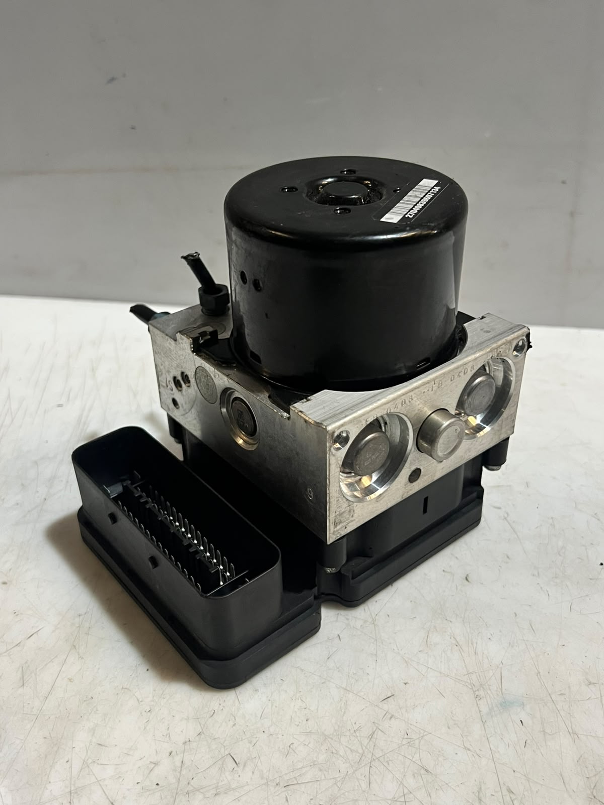 BMW 328i F30 F32 F33 ABS Brake Pump Control Module 6862247 OEM 2012-2016