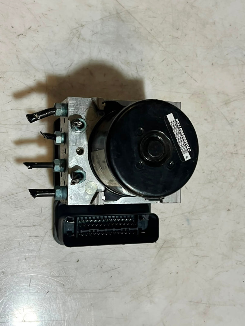 BMW 328i F30 F32 F33 ABS Brake Pump Control Module 6862247 OEM 2012-2016