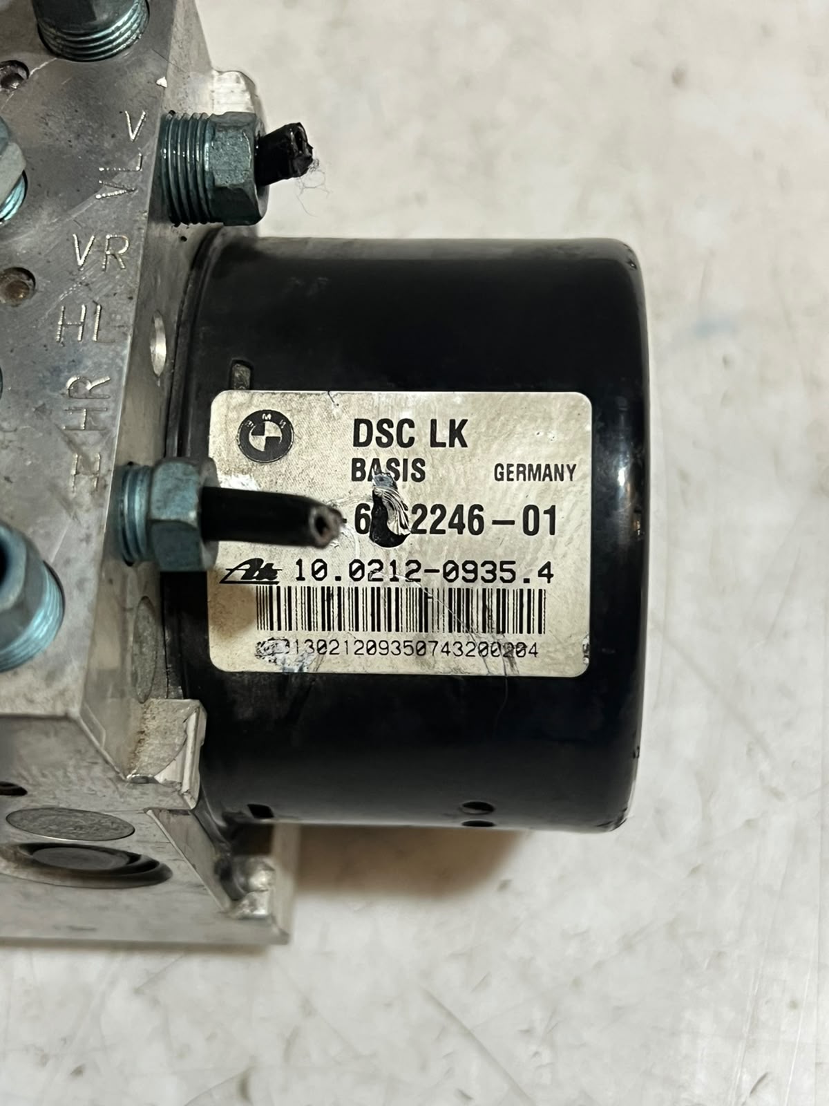 BMW 328i F30 F32 F33 ABS Brake Pump Control Module 6862247 OEM 2012-2016