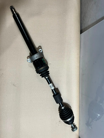 BMW F45 F46 X1 F48 X2 F39 Front Right Driveshaft 8657704 OEM 2015-2022