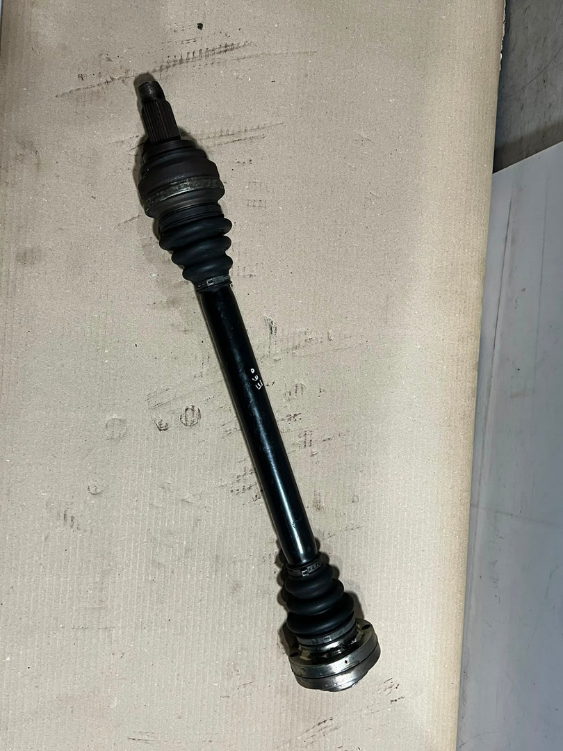 BMW 5 Series E60 E61 530i Rear Driveshaft 7572419 OEM 2004-2010