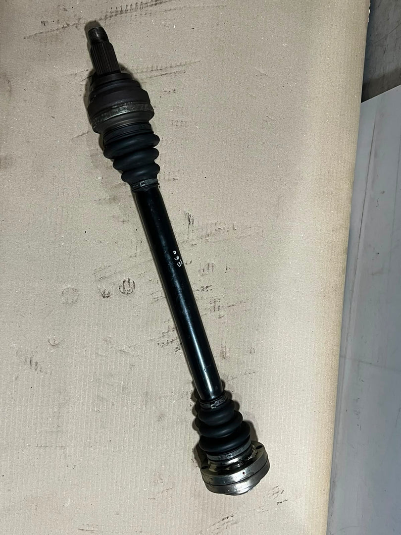 BMW 5 Series E60 E61 530i Rear Driveshaft 7572419 OEM 2004-2010