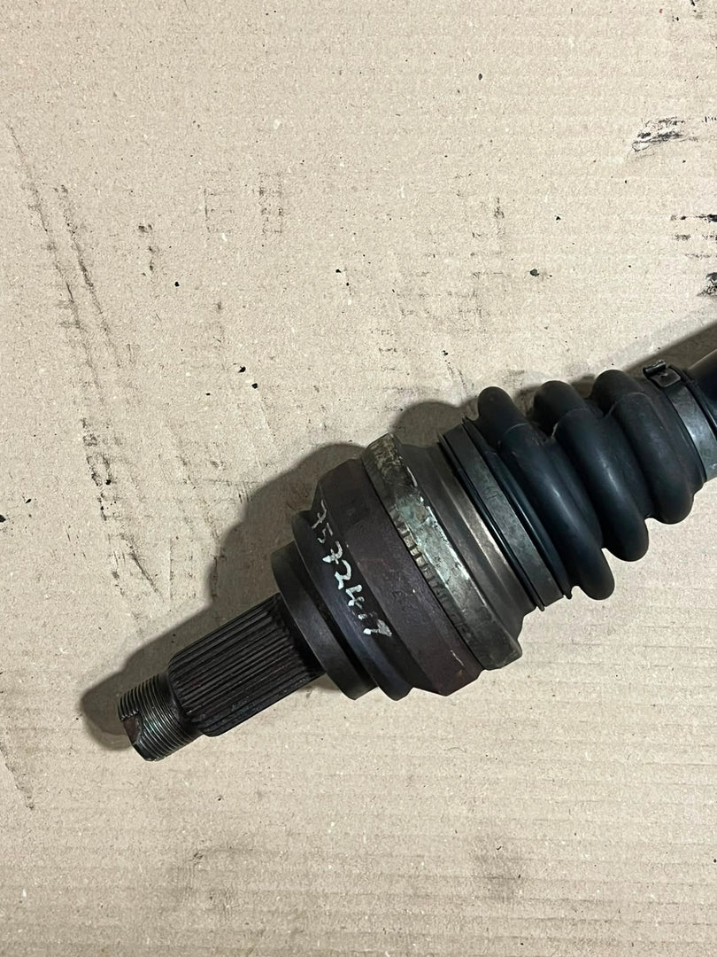 BMW 5 Series E60 E61 530i Rear Driveshaft 7572419 OEM 2004-2010