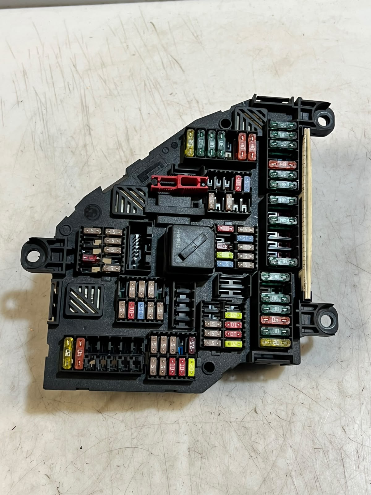 BMW 528i 535i 550i F10 F11 Power Distribution Fuse Box 9234423 OEM 2010-2016