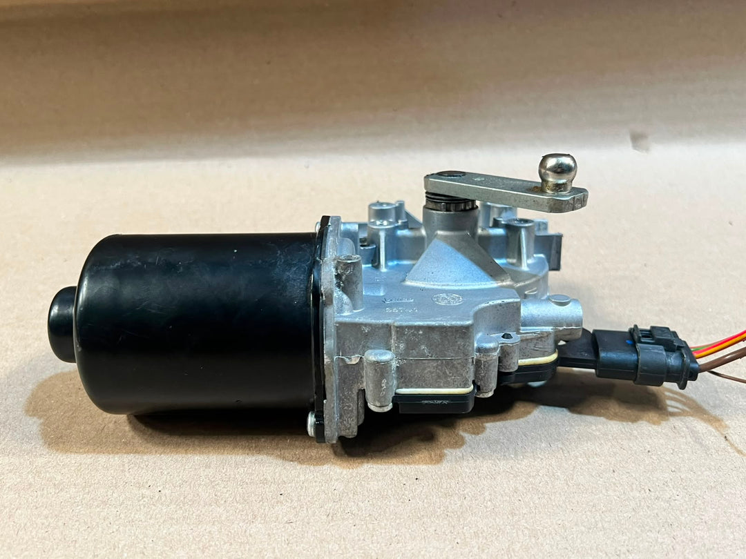 BMW M4 F82 F20 F21 F30 F31 Front Wiper Motor Linkage 7267504 OEM