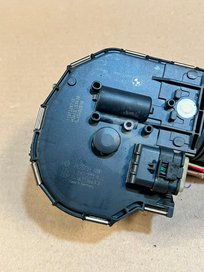 BMW 5 Series F10 F11 Front Wiper Motor & Linkage 7308772 OEM 2009-2017