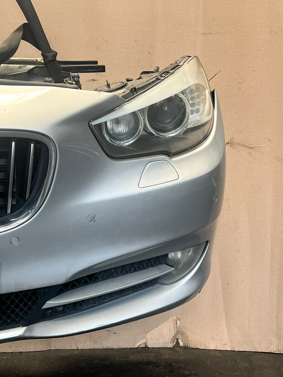 2010 BMW 535i GT F07 N55 Complete Front Nose Cut Headlights Grille Bumper OEM2010 BMW 535i GT F07 N55 Complete Front Nose Cut Headlights Grille Bumper OEM