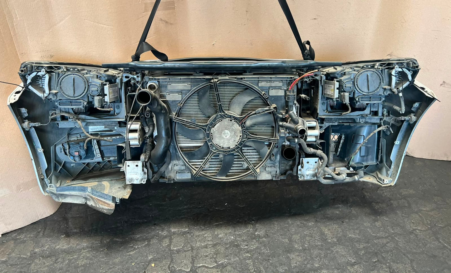 2010 BMW 535i GT F07 N55 Complete Front Nose Cut Headlights Grille Bumper OEM2010 BMW 535i GT F07 N55 Complete Front Nose Cut Headlights Grille Bumper OEM