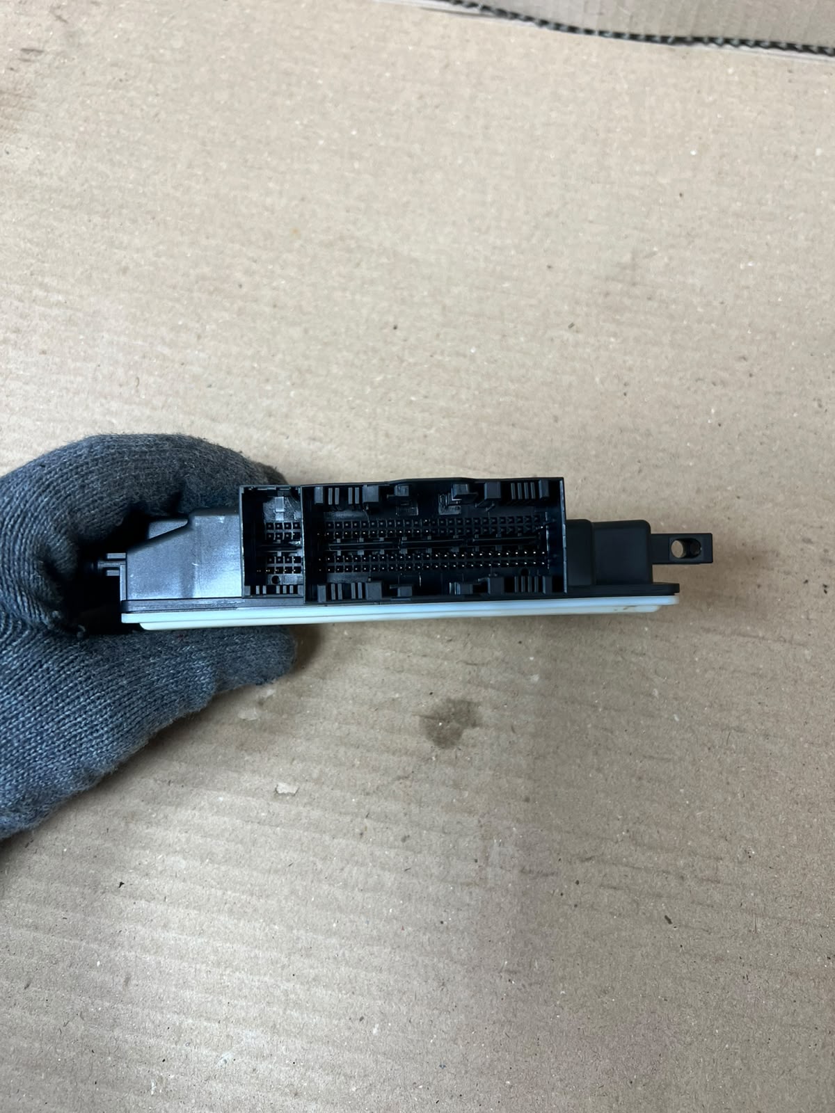 BMW F01 F02 F06 F07 F10 F11 F25 X3 Airbag SRS Control Module 9319492 OEM