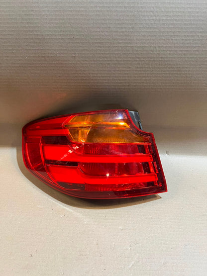 2015 BMW 320i GT F34 Rear Left Tail Light 2575335 OEM