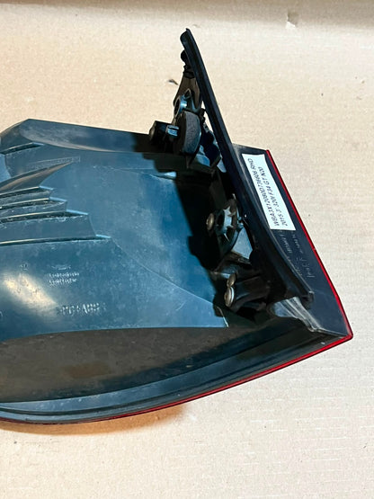 2015 BMW 320i GT F34 Rear Right Tail Light 2575336 7286038 OEM