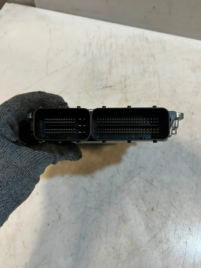 2013 BMW X3 F25 xDrive20d N47N ECU DDE CAS4 Key Set 8576333 OEM