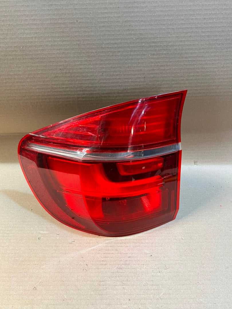 BMW X5 E70 X5M LCI Rear Left Outer Tail Light 7227791 OEM 2011-2013