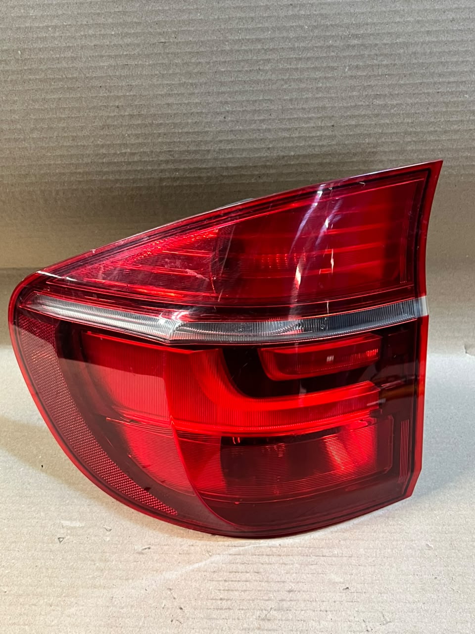 BMW X5 E70 X5M LCI Rear Left Outer Tail Light 7227791 OEM 2011-2013