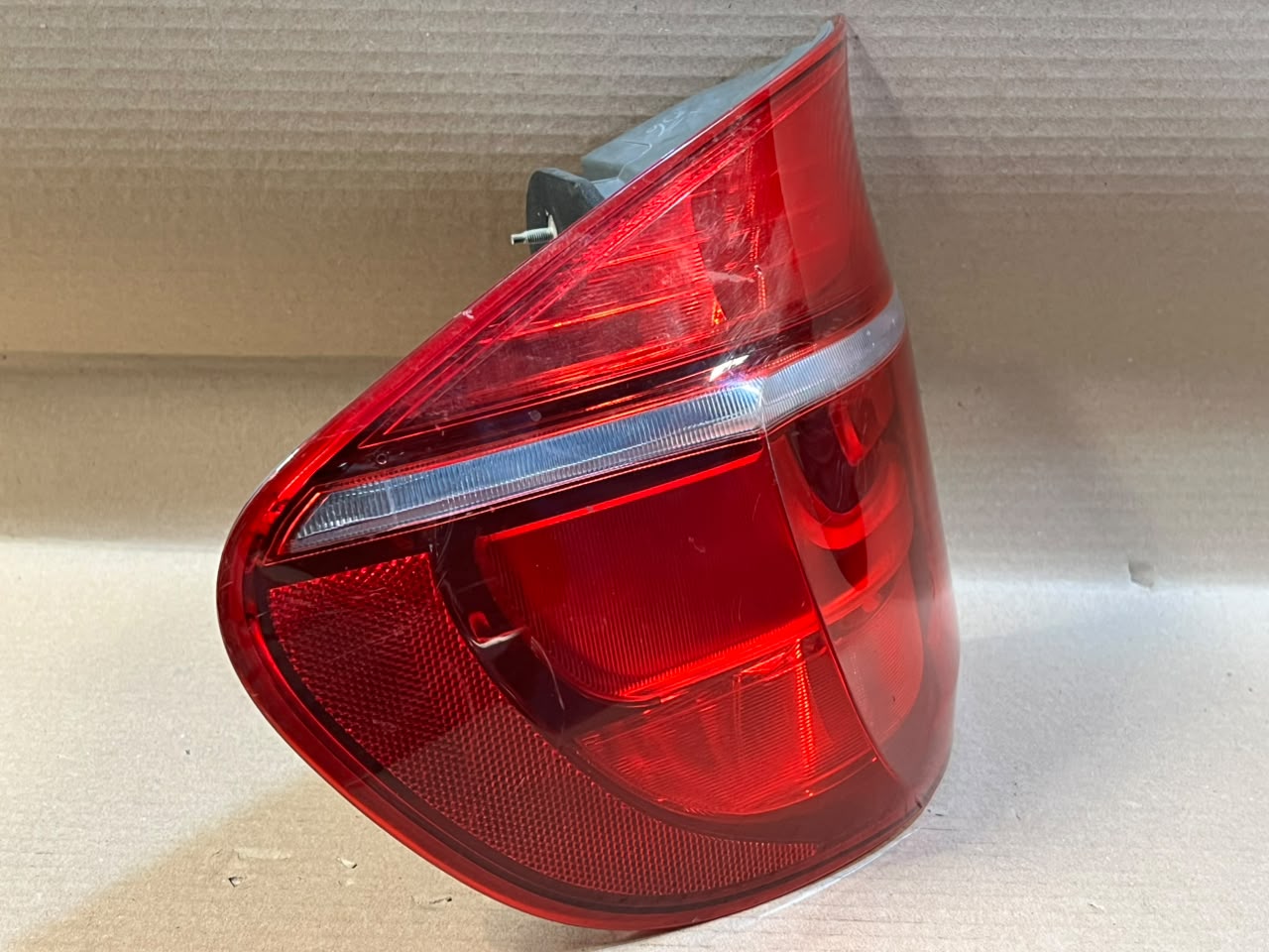 BMW X5 E70 X5M LCI Rear Left Outer Tail Light 7227791 OEM 2011-2013
