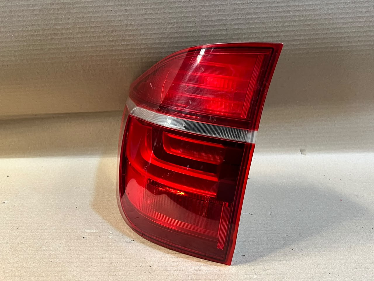 BMW X5 E70 X5M LCI Rear Left Outer Tail Light 7227791 OEM 2011-2013