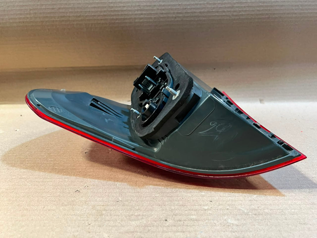 BMW X5 E70 X5M LCI Rear Left Outer Tail Light 7227791 OEM 2011-2013