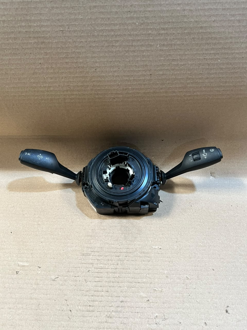 BMW F20 F21 F30 F31 Wiper Turn Signal Steering Column Stalk Switch 9253754 OEM